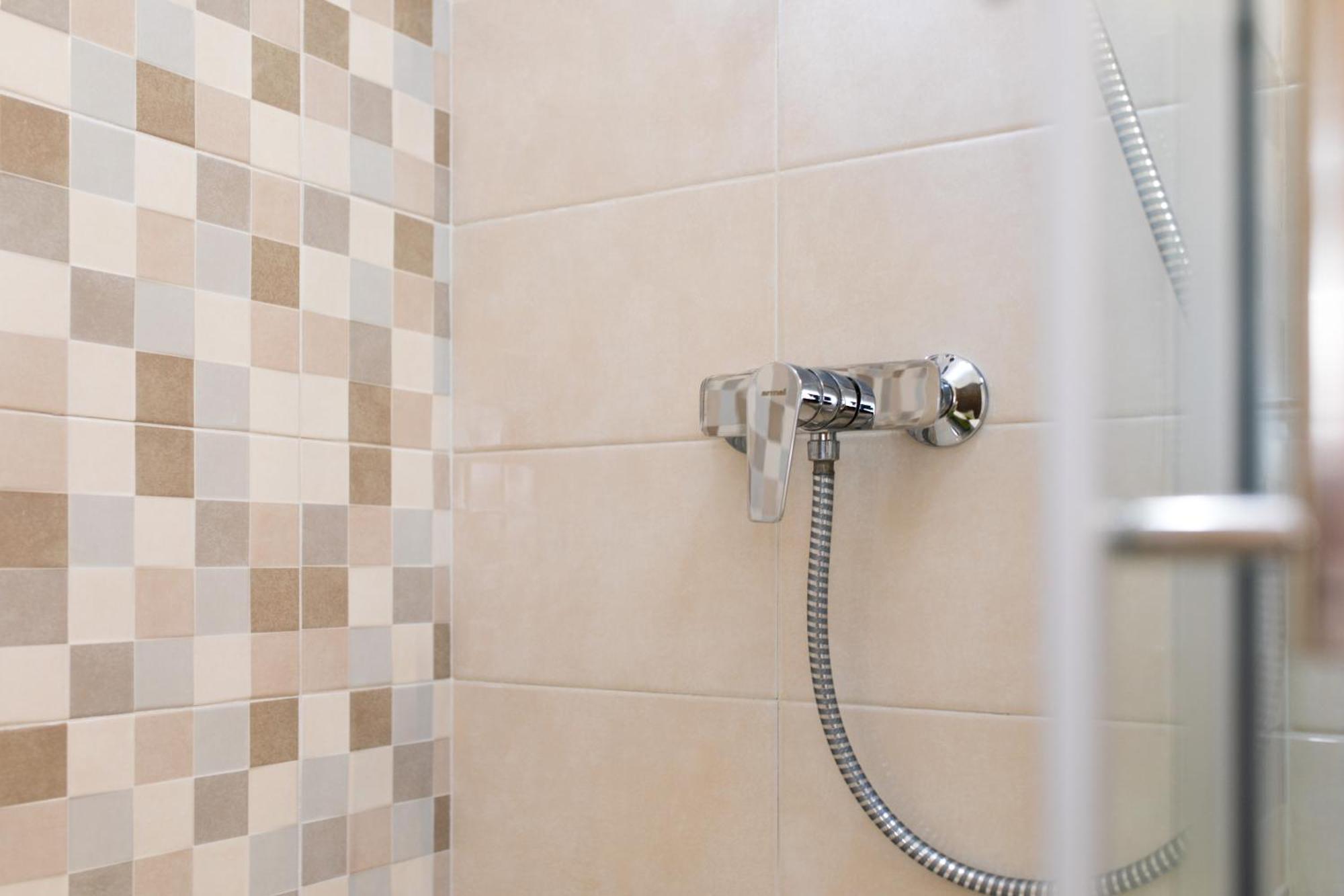 Apartmani Pina Krk Town Bagian luar foto
