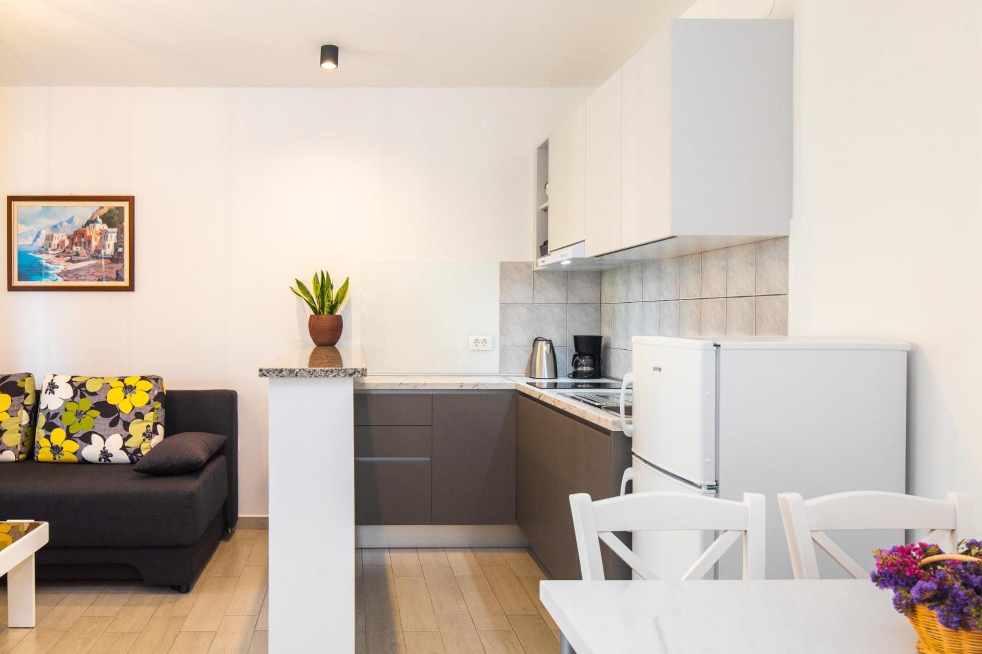 Apartmani Pina Krk Town Bagian luar foto