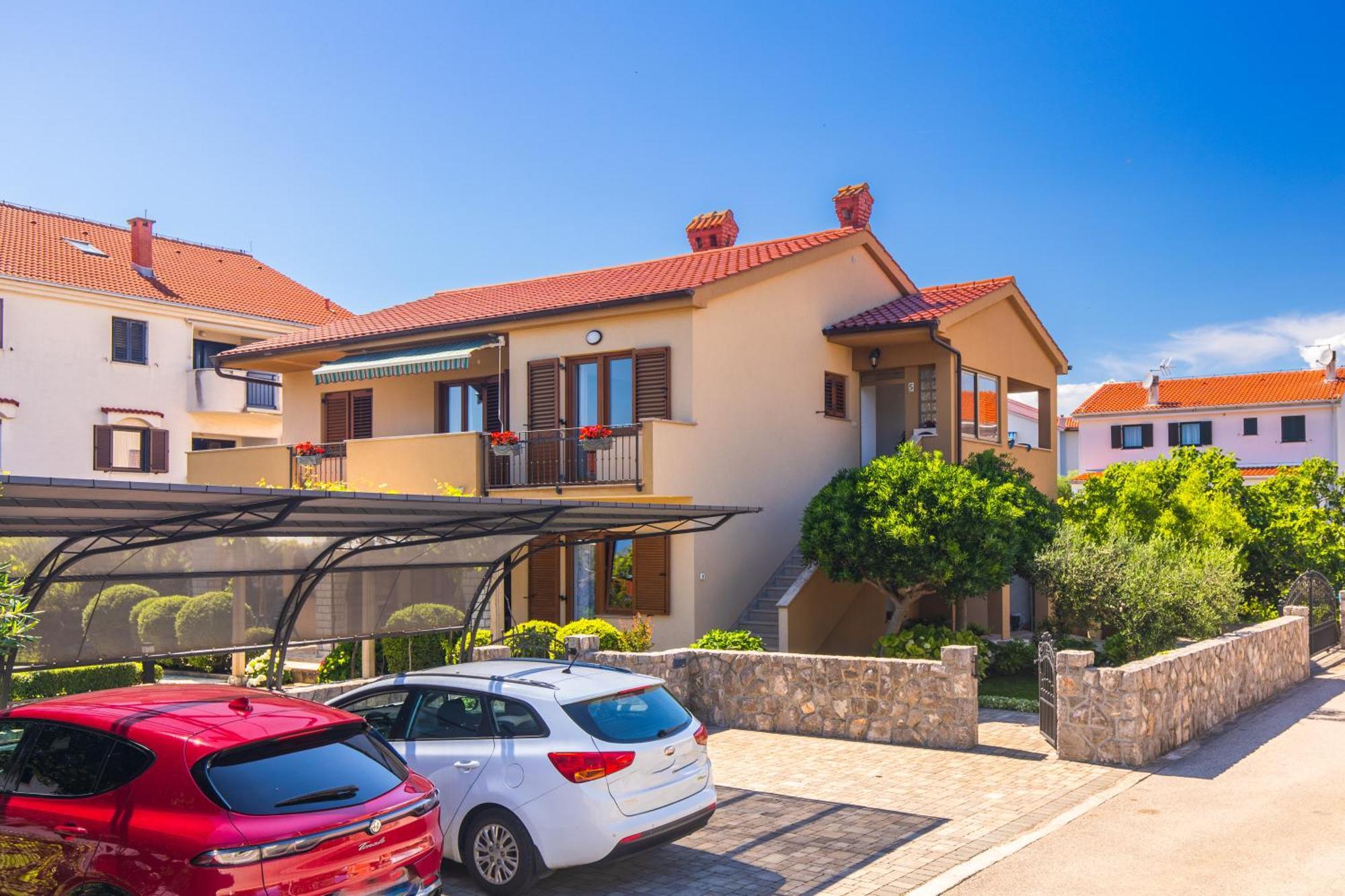 Apartmani Pina Krk Town Bagian luar foto