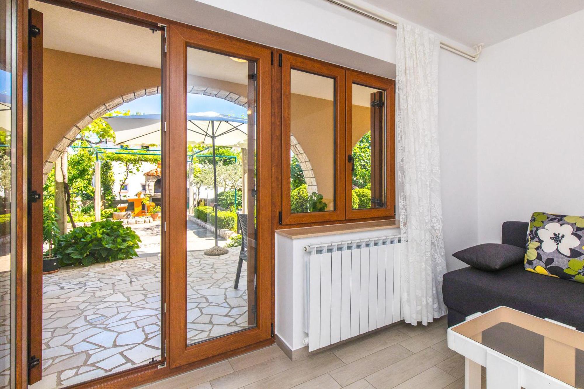Apartmani Pina Krk Town Bagian luar foto